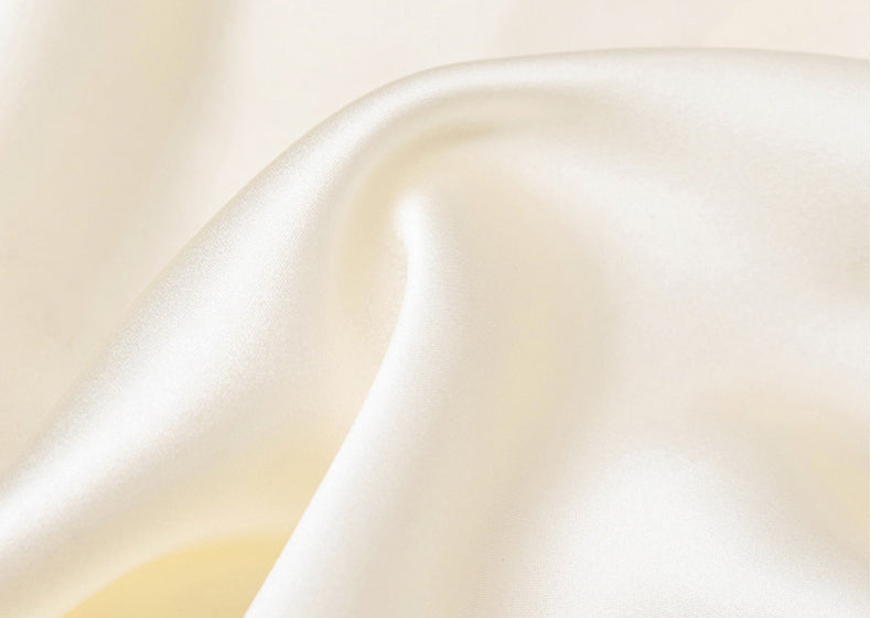 19 Momme Silk Advanced Sense Lace Stitching V Collar Elegant Slim Tulle Stitching Hem Sling Nightdress