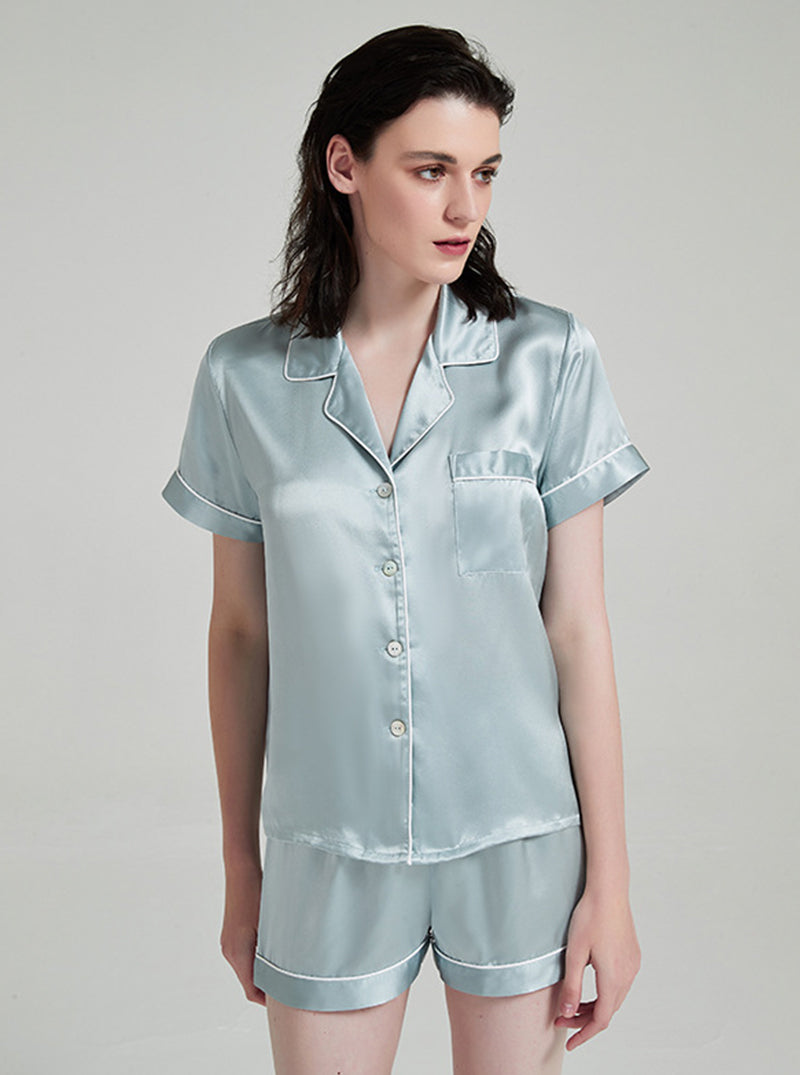 Female Short-Sleeved Shorts 19 Momme Silk Summer Lapel Cool Simple And Comfortable Multicolor Pajamas Two-Piece Set