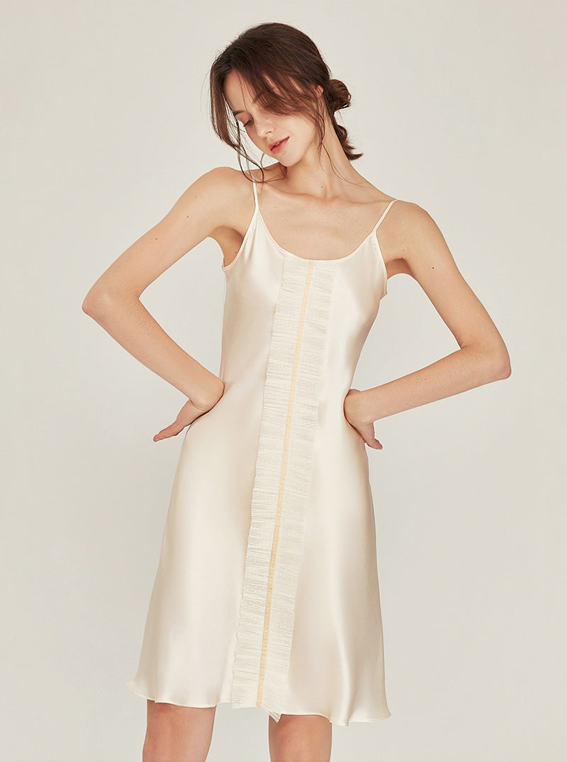 Summer Female Silk Nightdress Elegant Advanced Sense Simplicity Apricot U Collar Splicing Lace Sling Dress