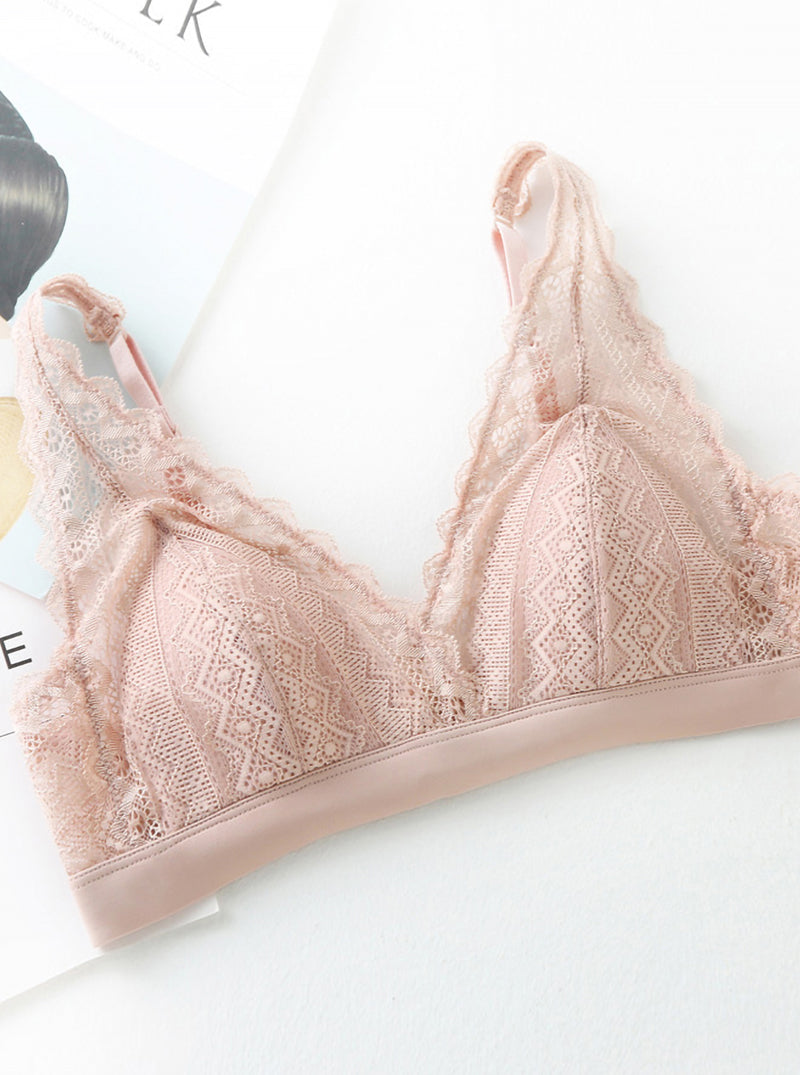 Sexy Triangular Cup Lace Mulberry Silk Comfortable Silk Thin Adjustable Bra