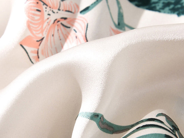 Silk Spring Ladies Fashion Elegant Fresh Print Small Lapel Long Sleeve Pajamas Two Piece Set