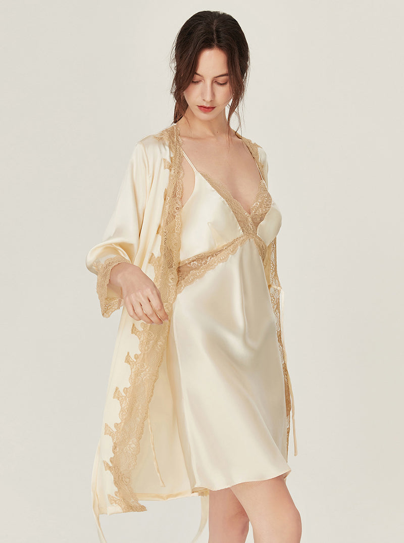 Silk Female Matching Pajamas Champagne Sexy Lace V Collar Sling Nightdress With Chest Pads And Night-Robe Set