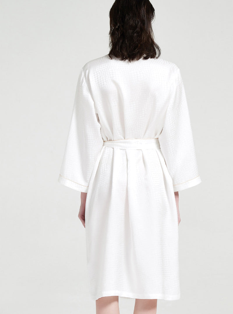 19 Momme Spring And Autumn Female Silk Small Lapel Loose Elegant Casual Belt Houndstooth Solid Color Long Sleeve Night-Robe