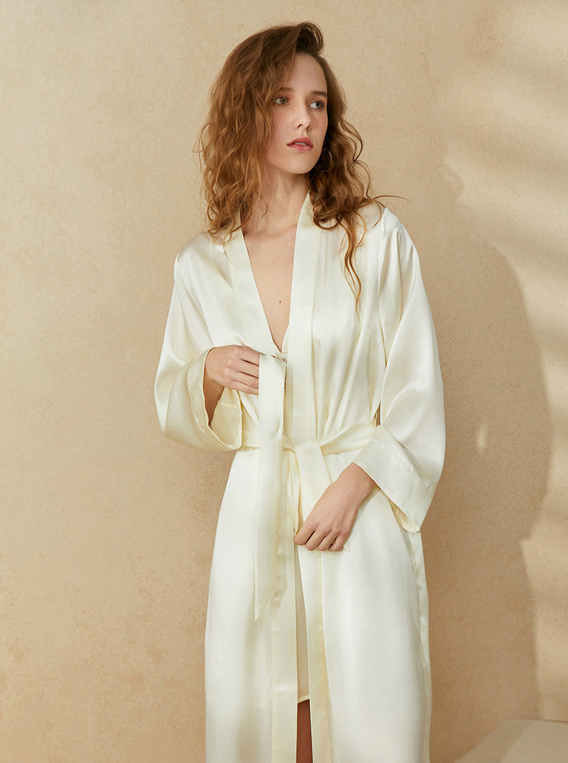 19 Momme Silk Summer Pajamas Can Be Worn Outdoors Pure Color Simplicity Elegant Medium Length Loose Night-robe Female