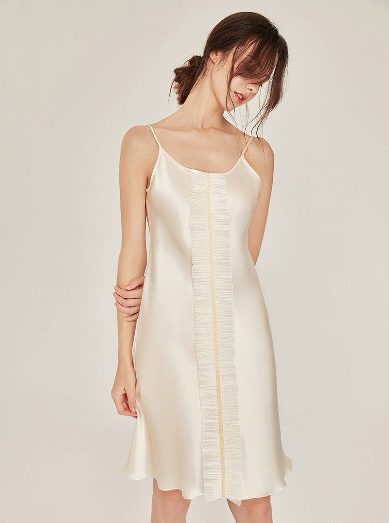 Summer Female Silk Nightdress Elegant Advanced Sense Simplicity Apricot U Collar Splicing Lace Sling Dress