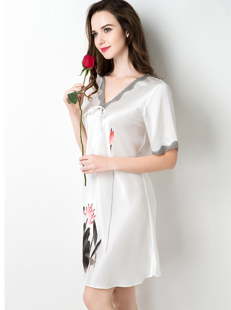 Summer Female Silk Lace V-Neck Ink Painting Print Sexy Comfortable High-End Nightdress