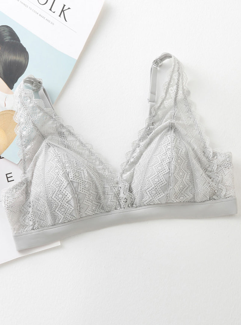 Sexy Triangular Cup Lace Mulberry Silk Comfortable Silk Thin Adjustable Bra