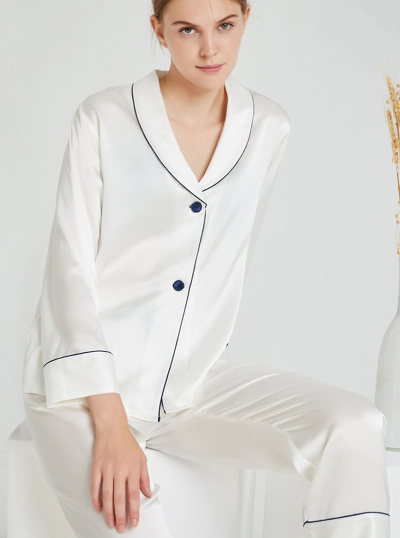 Spring 19 Momme Silk Small Lapel Female Elegant Simple Light Color Long Sleeve Pants Two Piece Pajamas