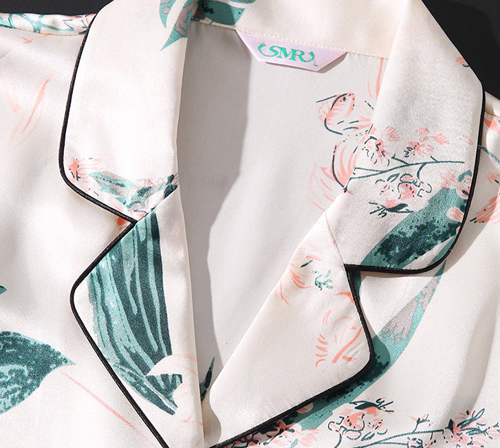 Silk Spring Ladies Fashion Elegant Fresh Print Small Lapel Long Sleeve Pajamas Two Piece Set