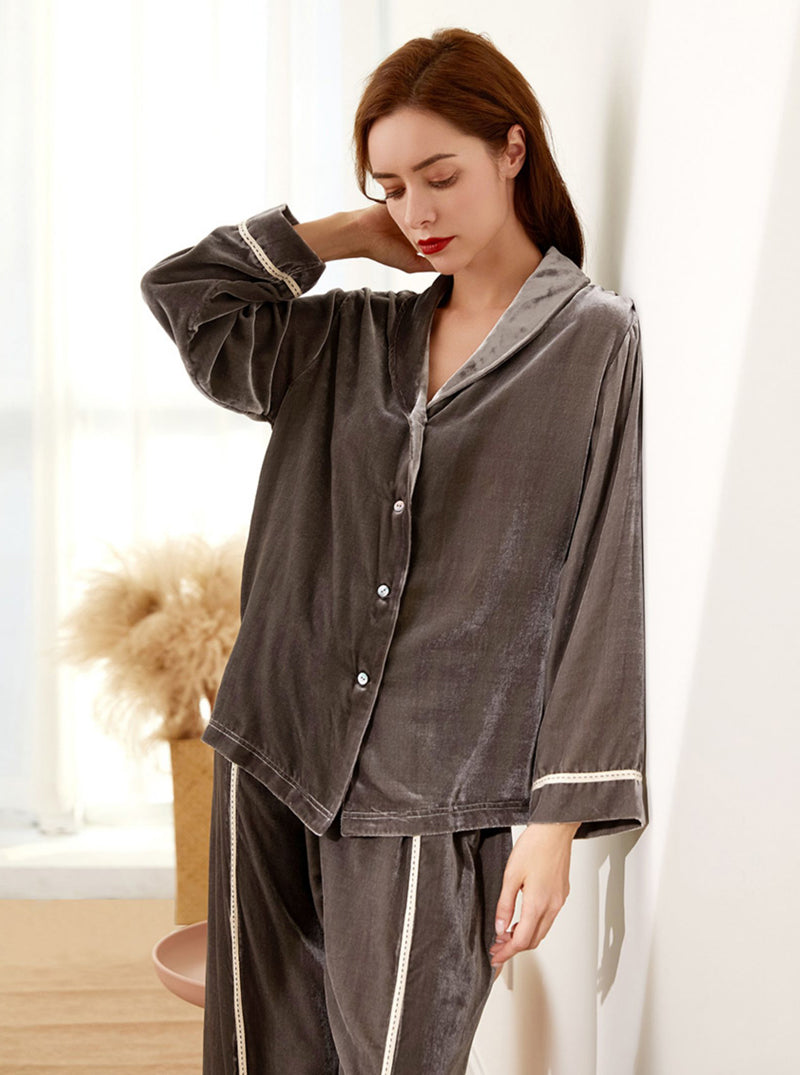Silk Autumn And Winter Ladies Large Lapel High Fashion Retro Gentle Solid Color Long-Sleeved Two-Piece Pajamas
