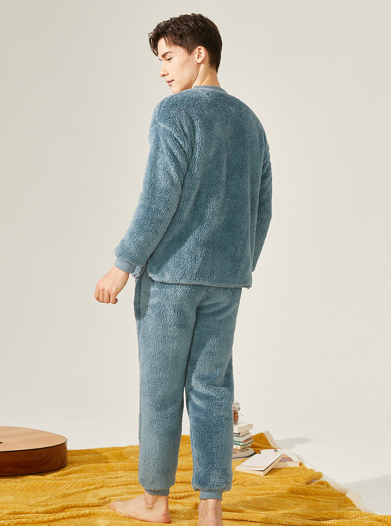 Thickened Warmth Winter Pajamas Male Small V Collar Long Sleeve With Scarf Can Be Worn Outdoors Coral Velvet Set