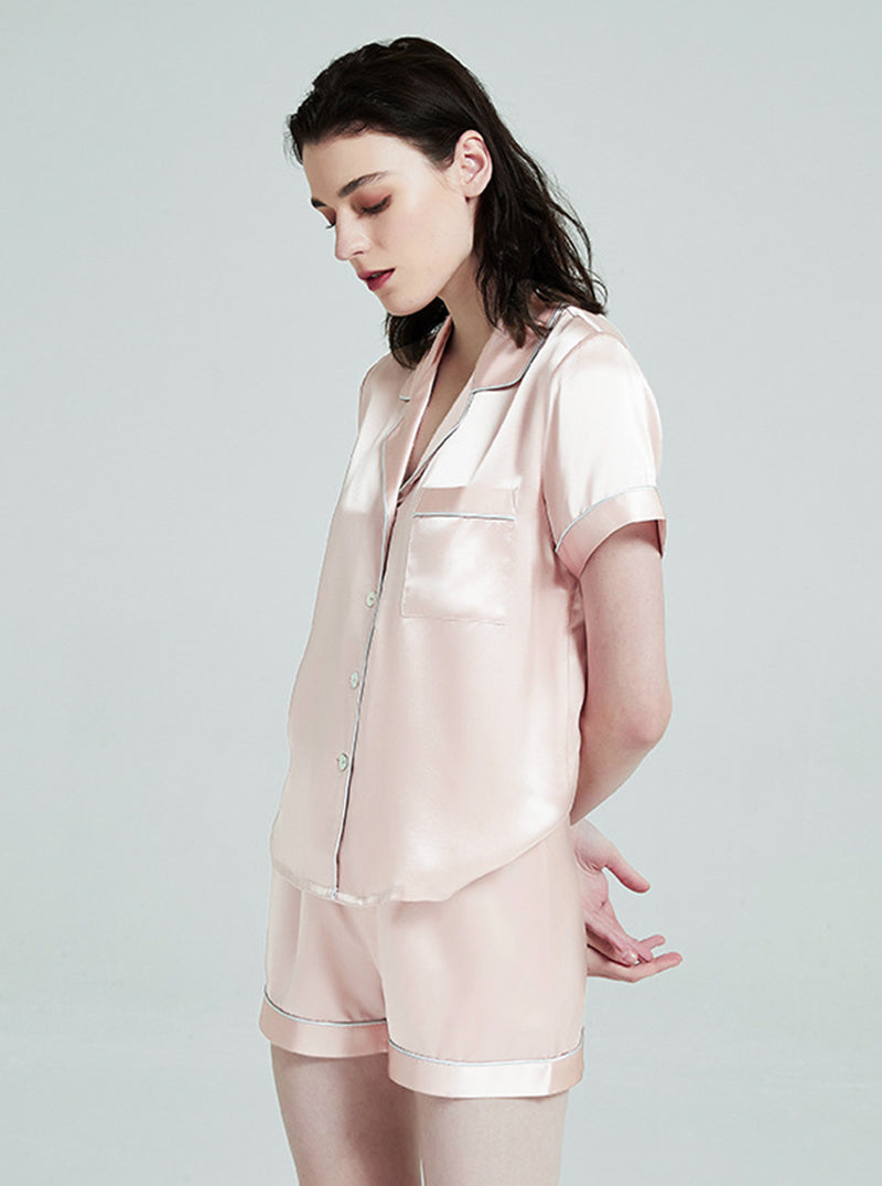 Female Short-Sleeved Shorts 19 Momme Silk Summer Lapel Cool Simple And Comfortable Multicolor Pajamas Two-Piece Set