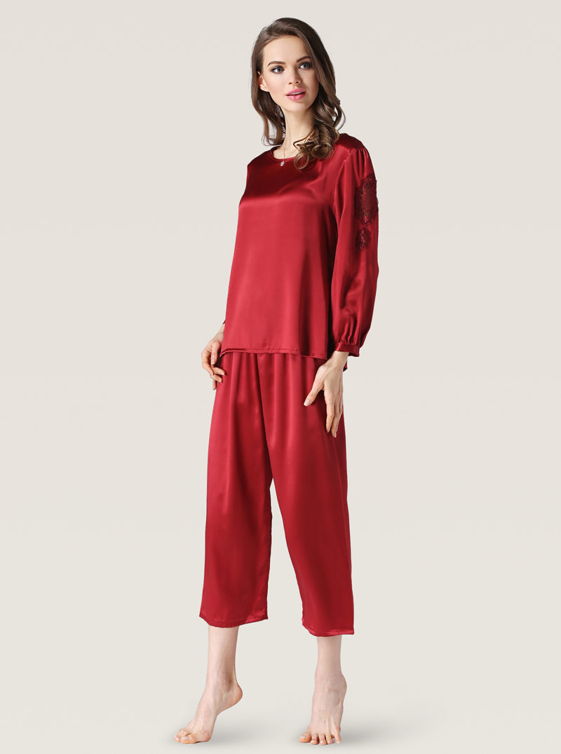 Spring And Autumn Female Silk Round Neck Simple Fashion Comfortable Solid Color Long Sleeve Trousers Two Piece Pajamas