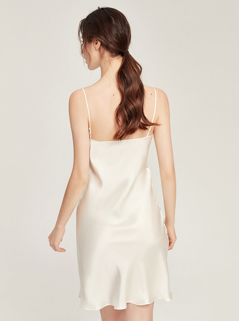 Summer 19 Momme Silk Female V Collar Sexy Waist Lace Hollow A-Line Hem Sling Nightdress