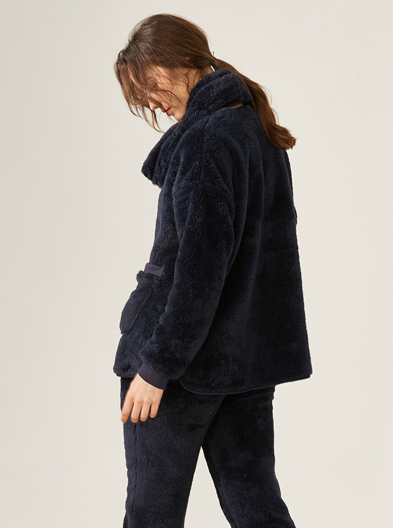 Winter Thickened Warm Pajamas Female Coral Velvet V Collar Long Sleeve With Scarf Can Be Worn Outdoors Set