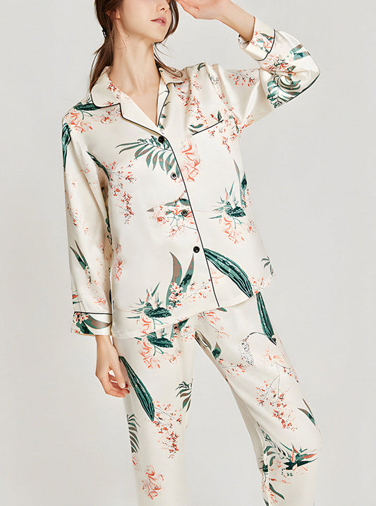 19 Momme Spring and Autumn Female Small Lapel Beautiful Print Side Contrast Color Retro Elegant Beige Long Sleeve Pajamas Two-piece Set