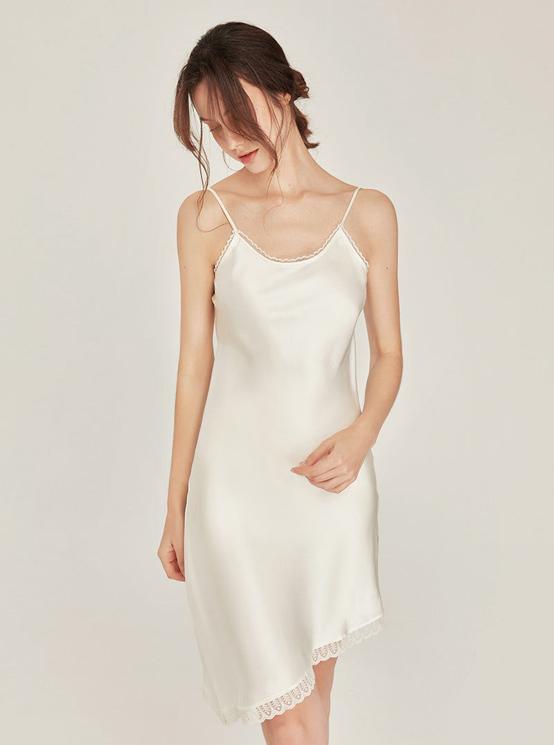 Sexy Elegant Silk Summer U-Shaped Lace Collar Oblique-Cut Hem Slim Sling Nightdress Female