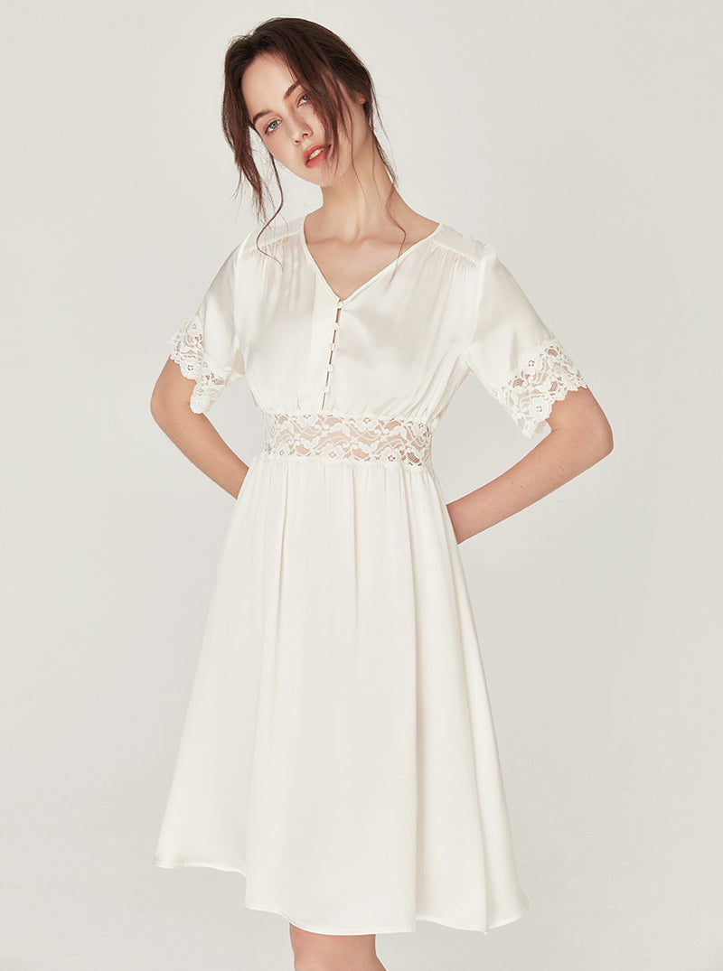 Summer Can Be Worn Outdoors Silk Retro Elegant Long-Breasted Buttons V Collar Hollow Lace Stitching Milk White Short Sleeve Nightdress