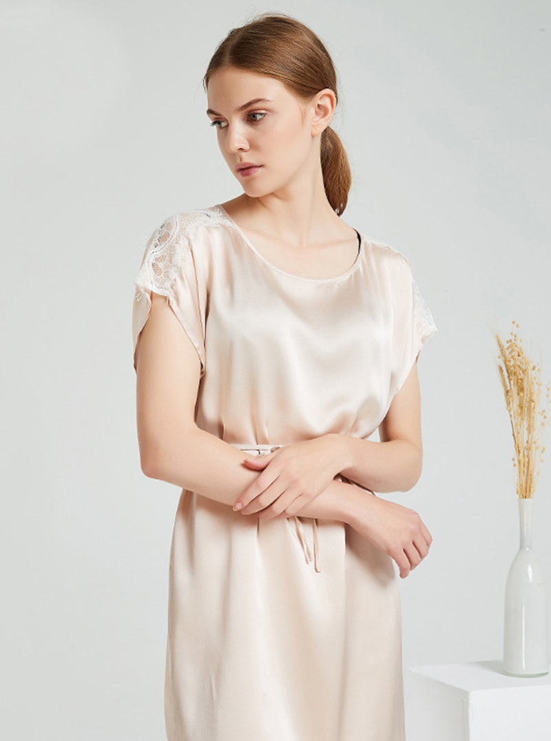 19 Momme Silk Female Spring And Summer Round Neck Lace Sexy And Elegant Adjustable Waist Light Apricot Short-Sleeved Nightdress