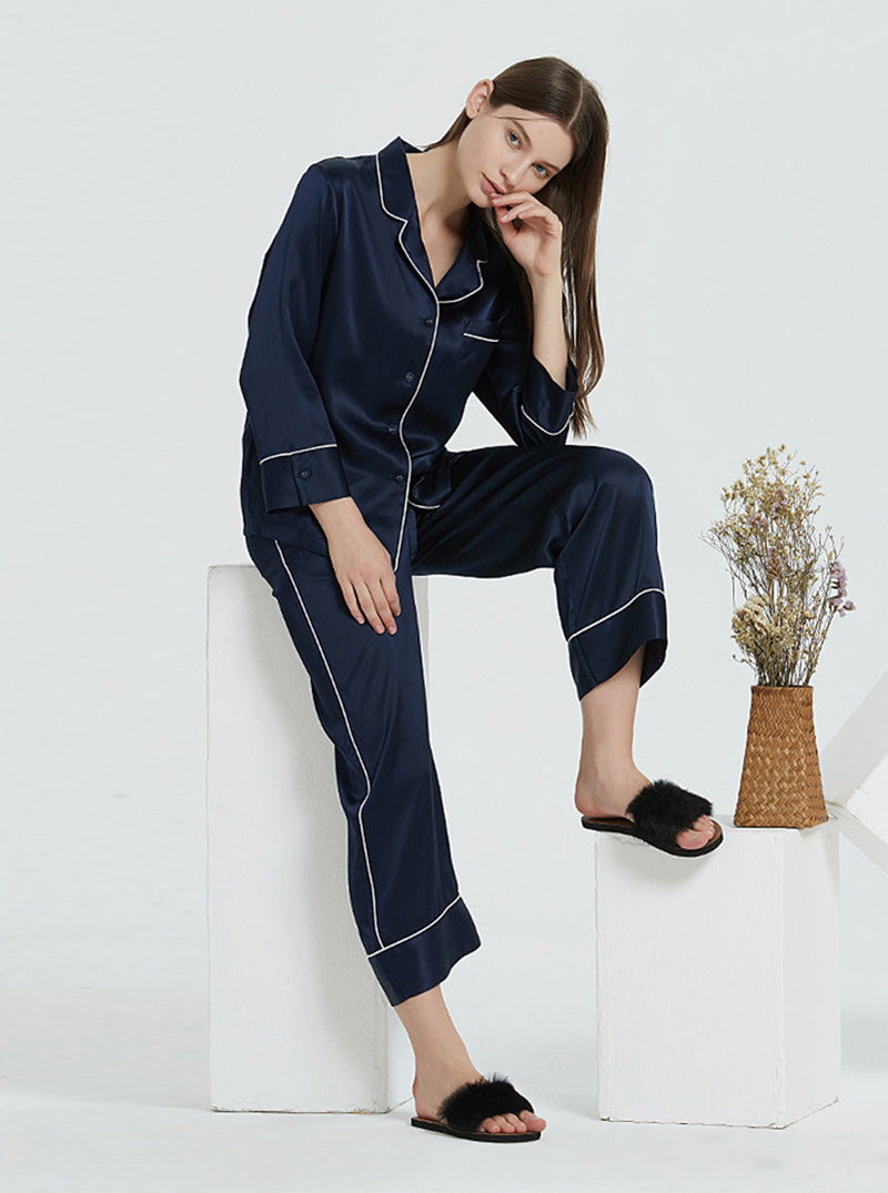Female Autumn And Winter 22 Momme Silk Small Lapel Classic Casual Loose Solid Color Long-Sleeved Trousers Two-Piece Pajamas