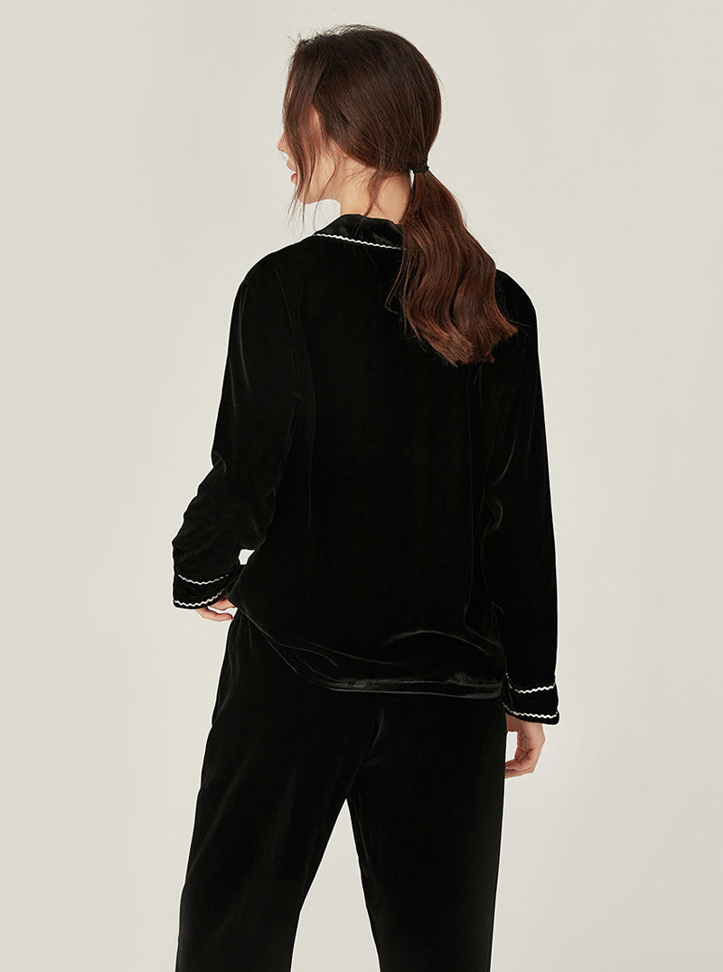 Autumn Winter Black Velvet Matching Pajamas Female Silk Double Breasted Can Be Worn Outdoors Lapel Long Sleeve Two-Piece Set