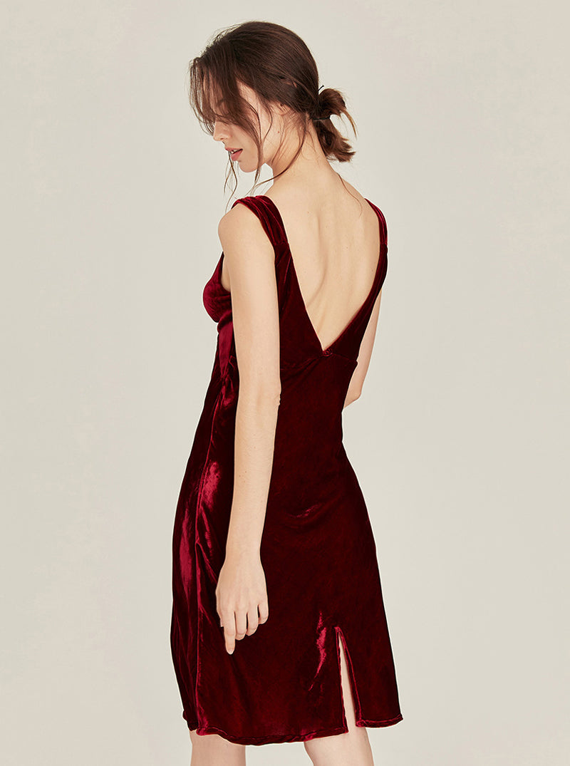Spring Autumn Female Silk Velvet Sexy Elegant V Collar Backless Split Hem Wide Sling Nightdress