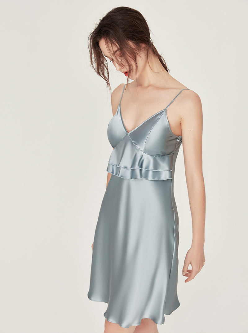 Silk Sweet Sexy V Collar Double Ruffle Design Sling Short Nightdress With Chest Pads