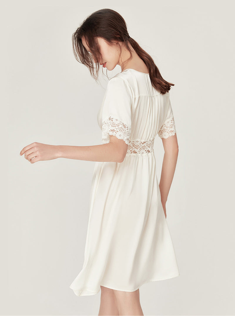 Summer Can Be Worn Outdoors Silk Retro Elegant Long-Breasted Buttons V Collar Hollow Lace Stitching Milk White Short Sleeve Nightdress