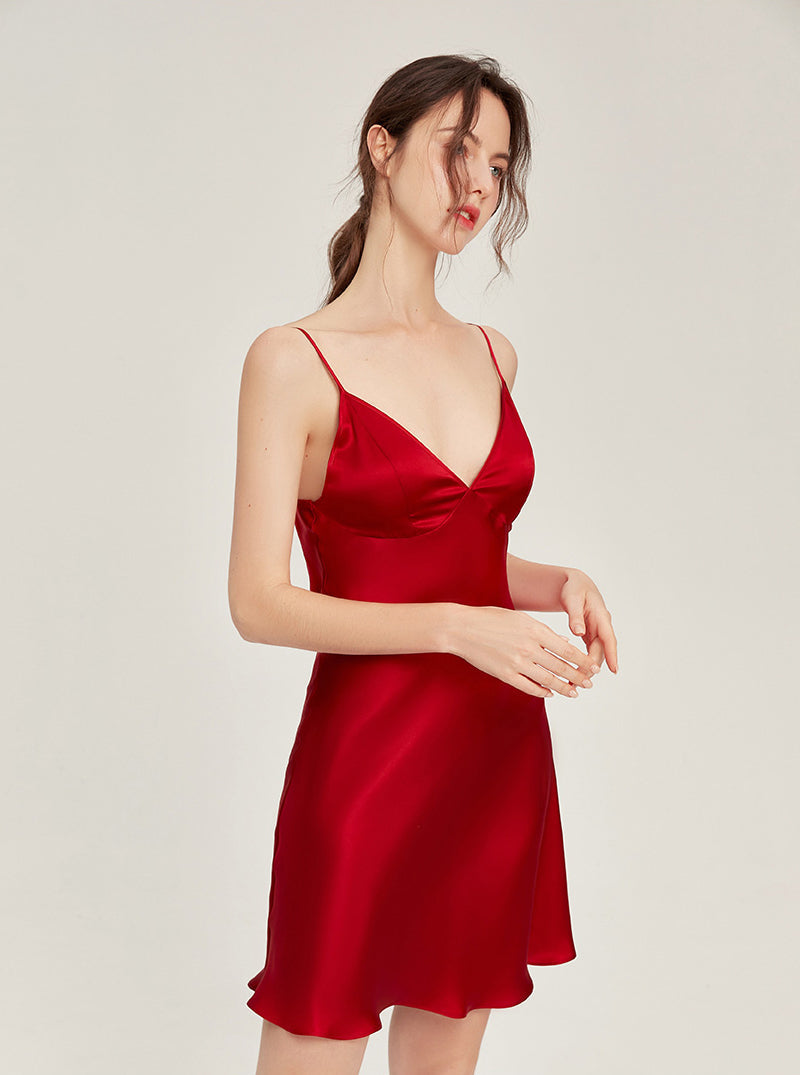 19 Momme Silk Summer Female V-Neck Simple Sexy Elegant Comfortable Fashion Solid Color Stitching Sling Nightdress