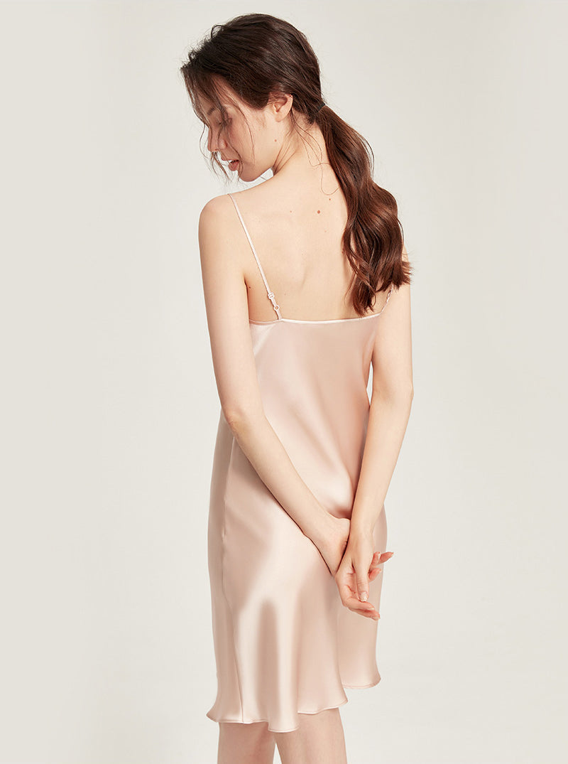 Summer 19 Momme Silk Female V Collar Sexy Waist Lace Hollow A-Line Hem Sling Nightdress