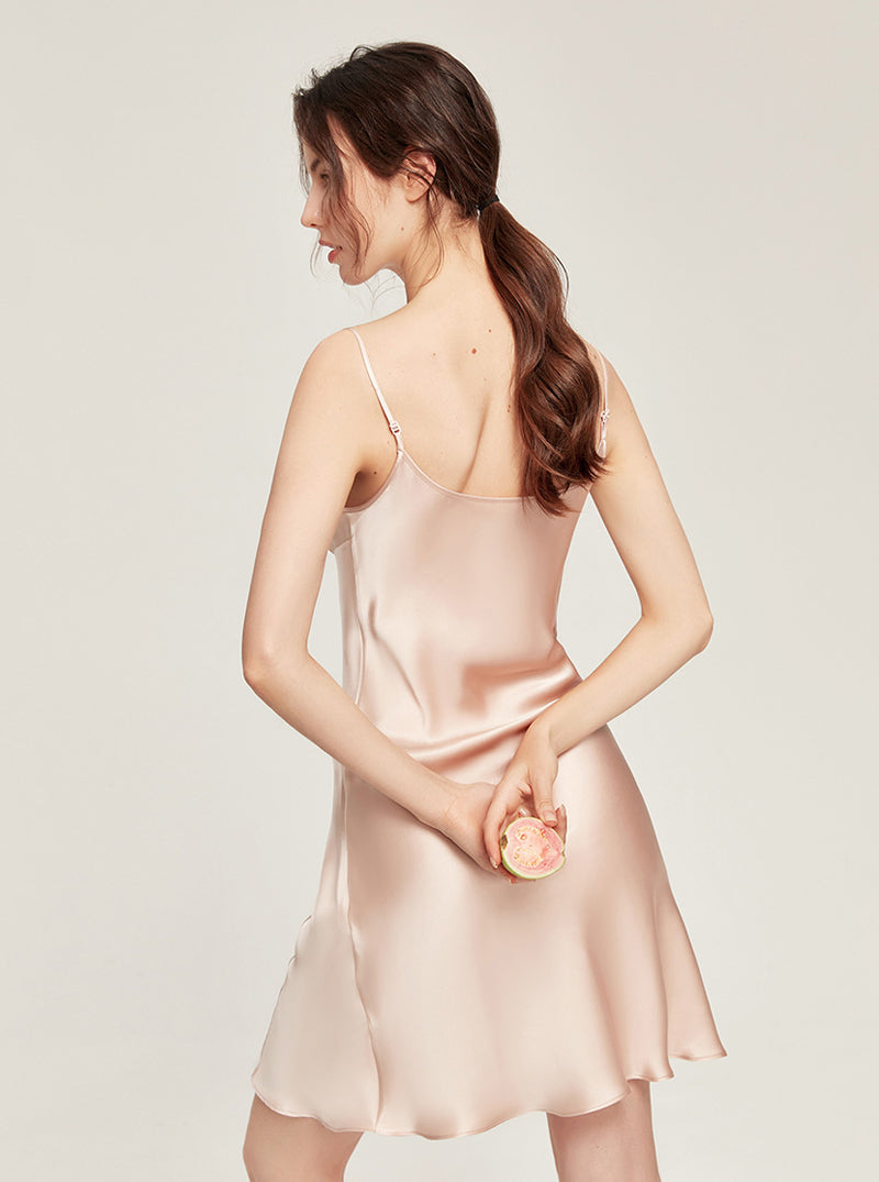 19 Momme Silk Summer Female V Collar Simplicity Splicing Design Advanced Sense Elegant Sexy Pure Color Sling Nightdress