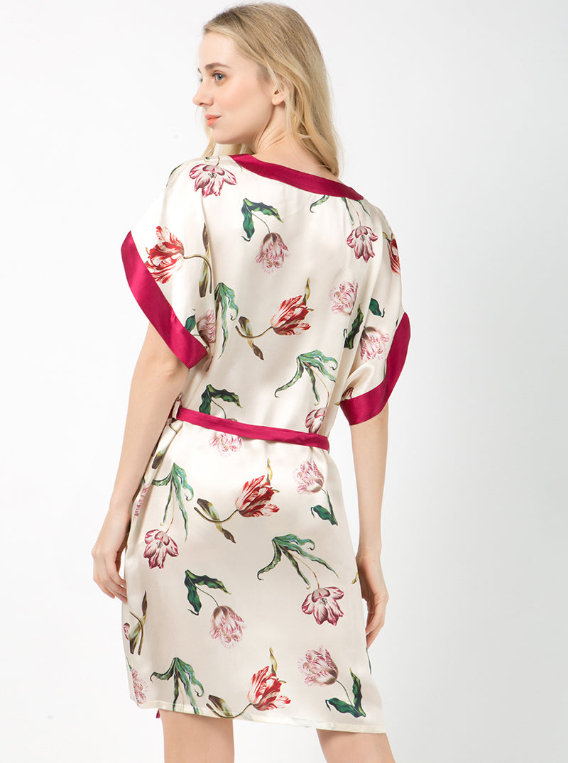Printed Summer Ladies Silk V-Neck Elegant Luxurious Noble Simple Short Sleeve Belt Nightdress