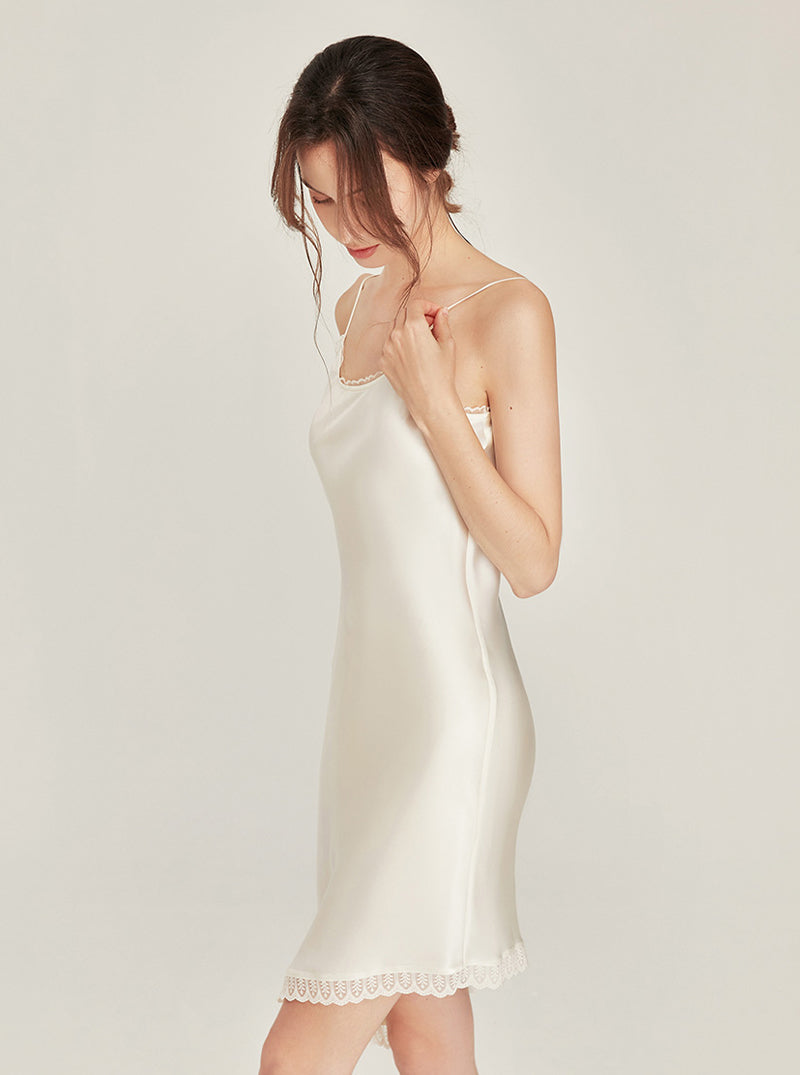 Sexy Elegant Silk Summer U-Shaped Lace Collar Oblique-Cut Hem Slim Sling Nightdress Female